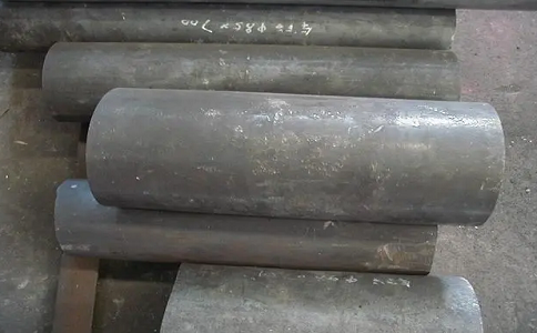 铜梁某家制造公司采购2/3高低齿硬质合金带锯条锯切尺寸500mm，面积1963c㎡表面硬化钢